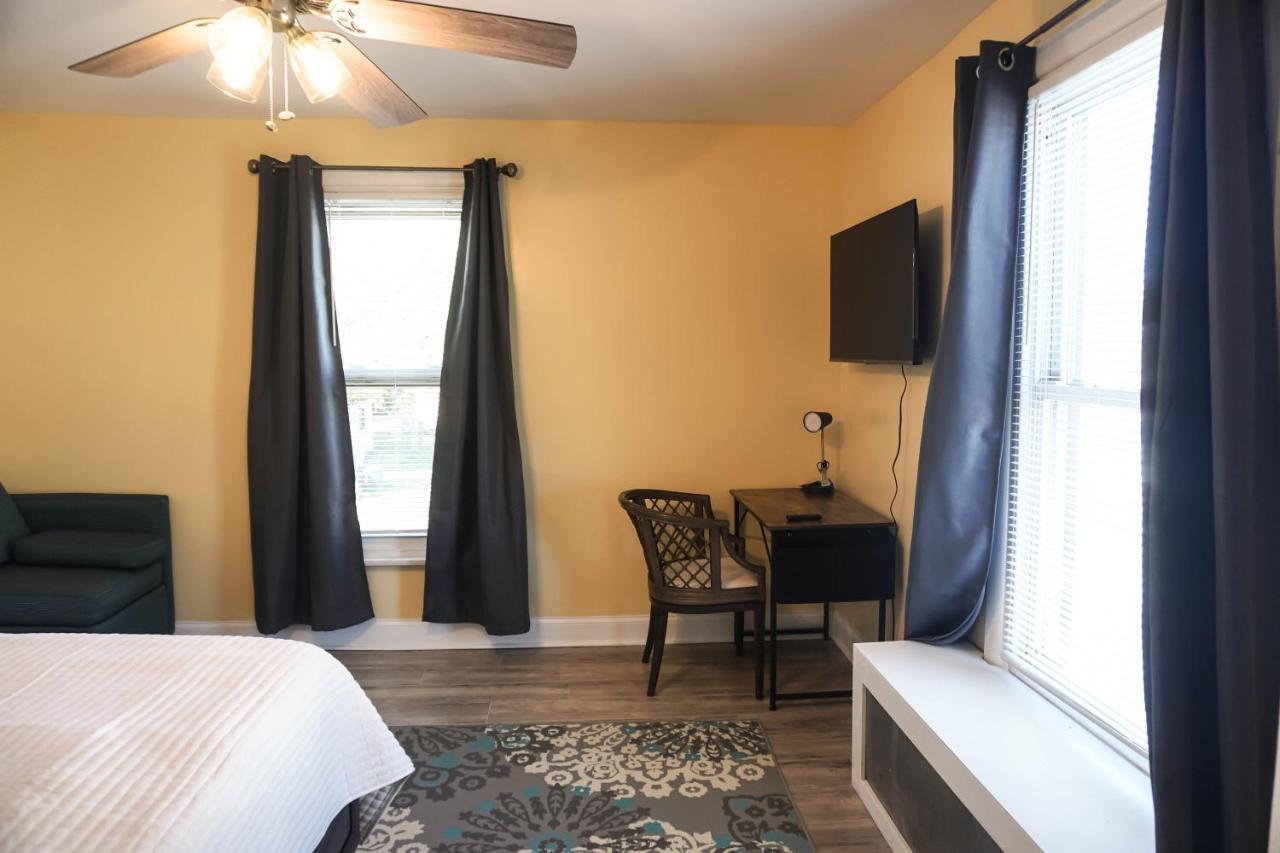 Lincoln Manor - Newly Renovated, 1mile From Phl Airport And Sports Stadiums Apartment Prospect Park